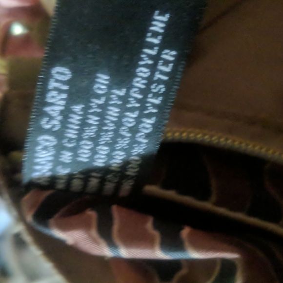 Crossbody bag Franco Sarto tan with gold hardware - Picture 8 of 8